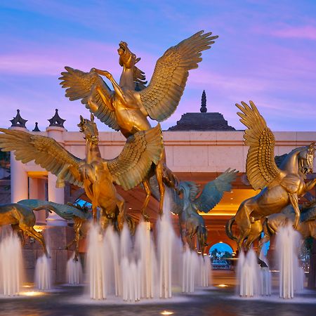 The Royal At Atlantis Hotel Creek Village Exterior foto
