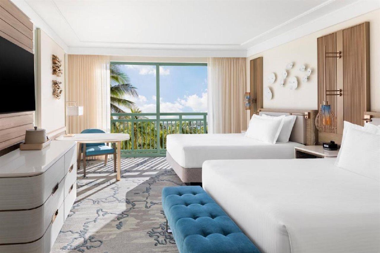 The Royal At Atlantis Hotel Creek Village Exterior foto